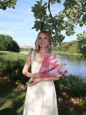 Meet your Posher, Michaela